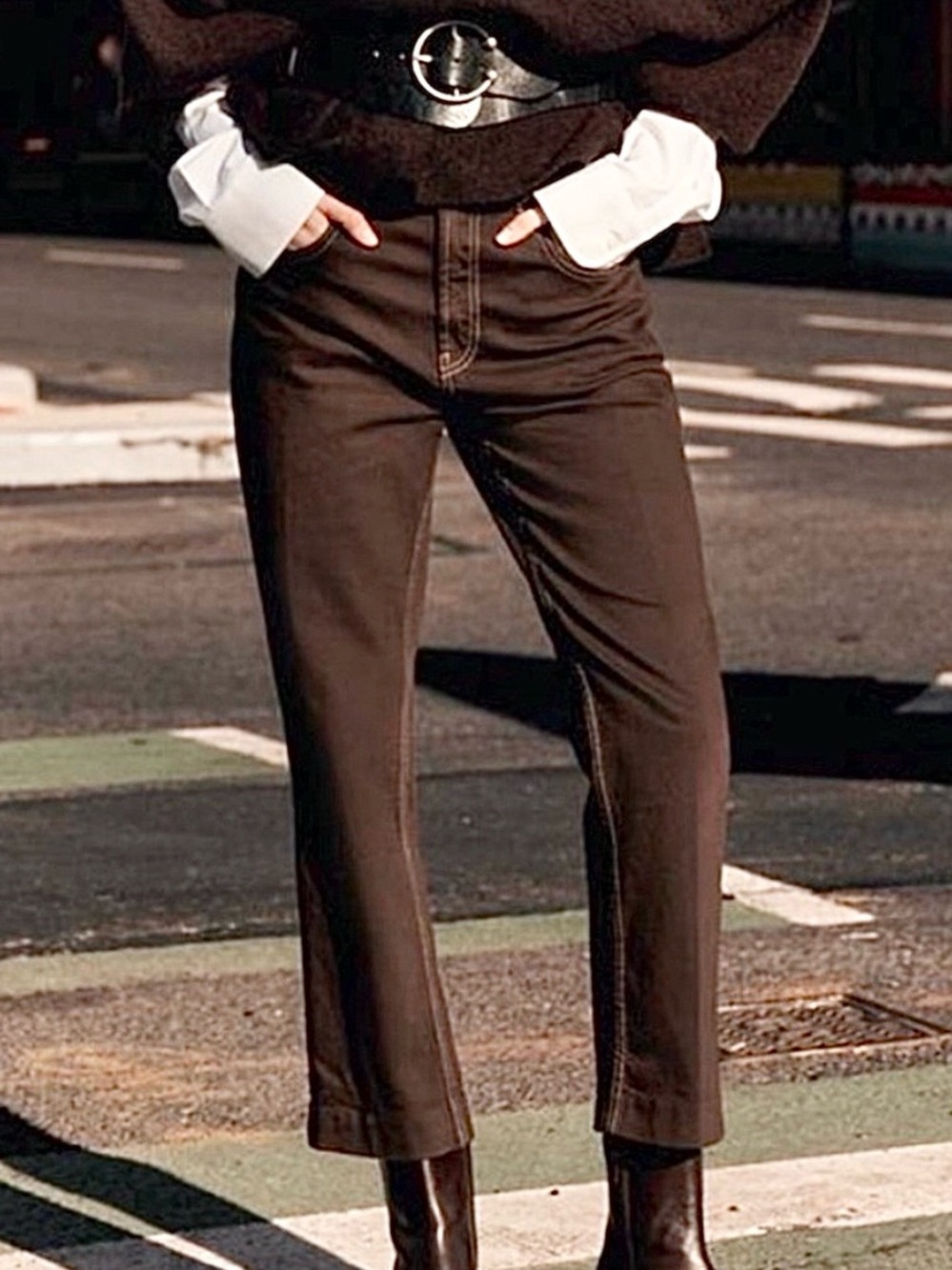 🆕-ZARA-ZW Collection Hight Waist Cropped Bootcut Jean. Brown -Size: 4